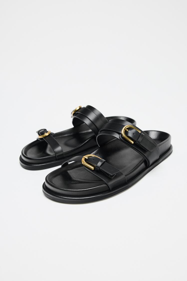 SANDALS WITH BUCKLES