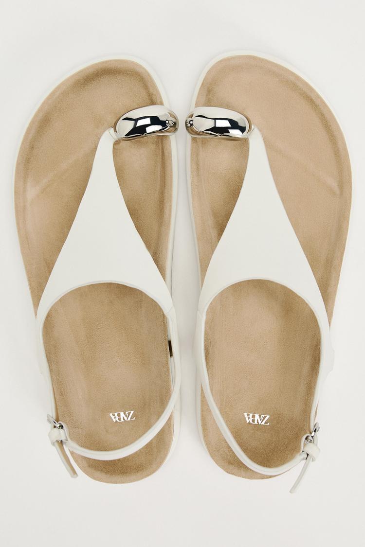METALL BEZAK KOMPONENTLI CHARM SANDAL