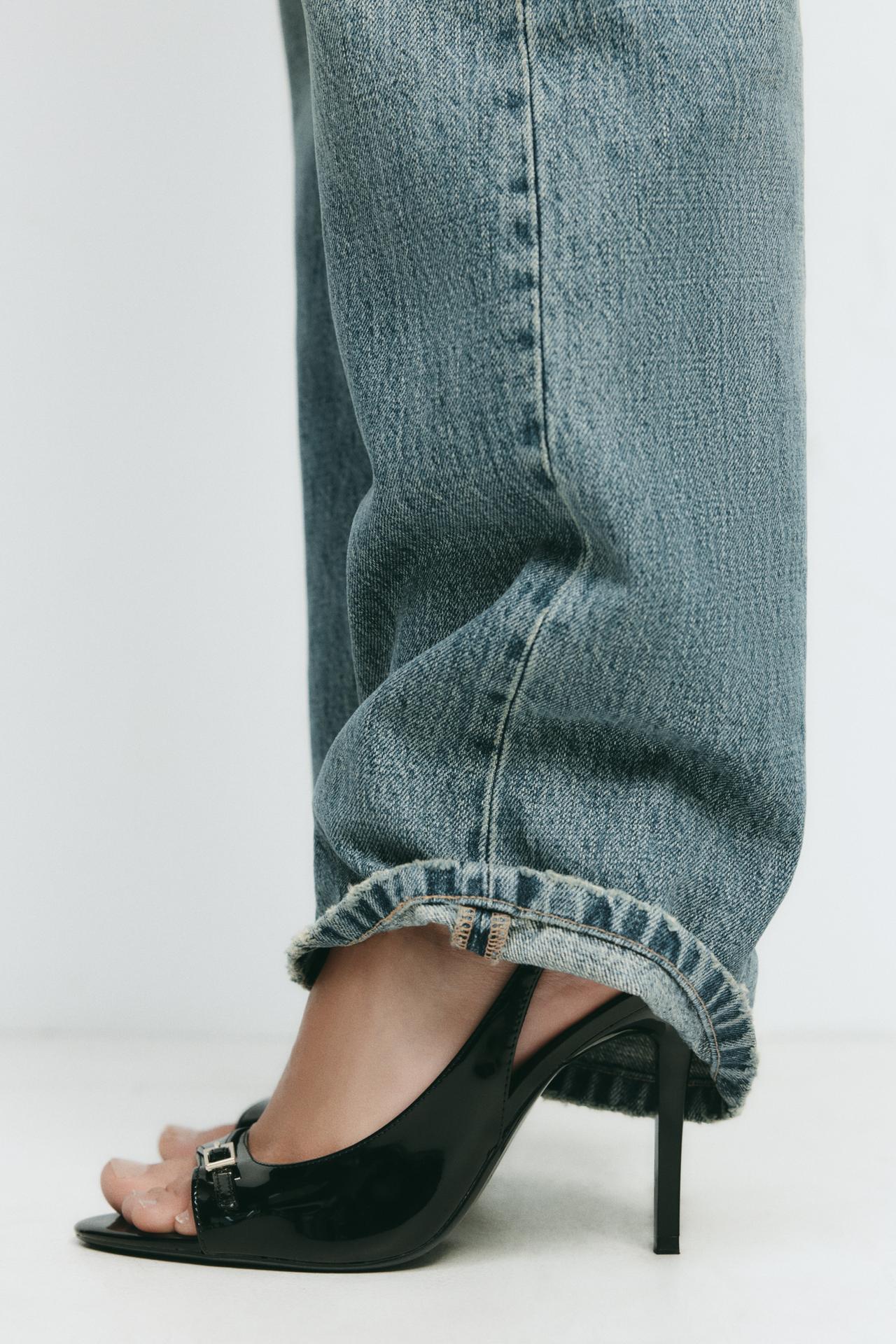 SUNʼIY LAK QOPLAMALI BALAND POSHALI SANDAL