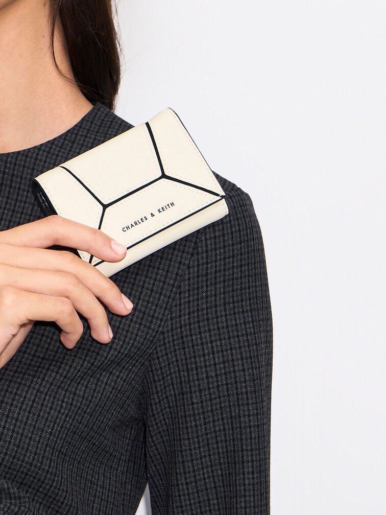 Nasrin Geometric Wallet