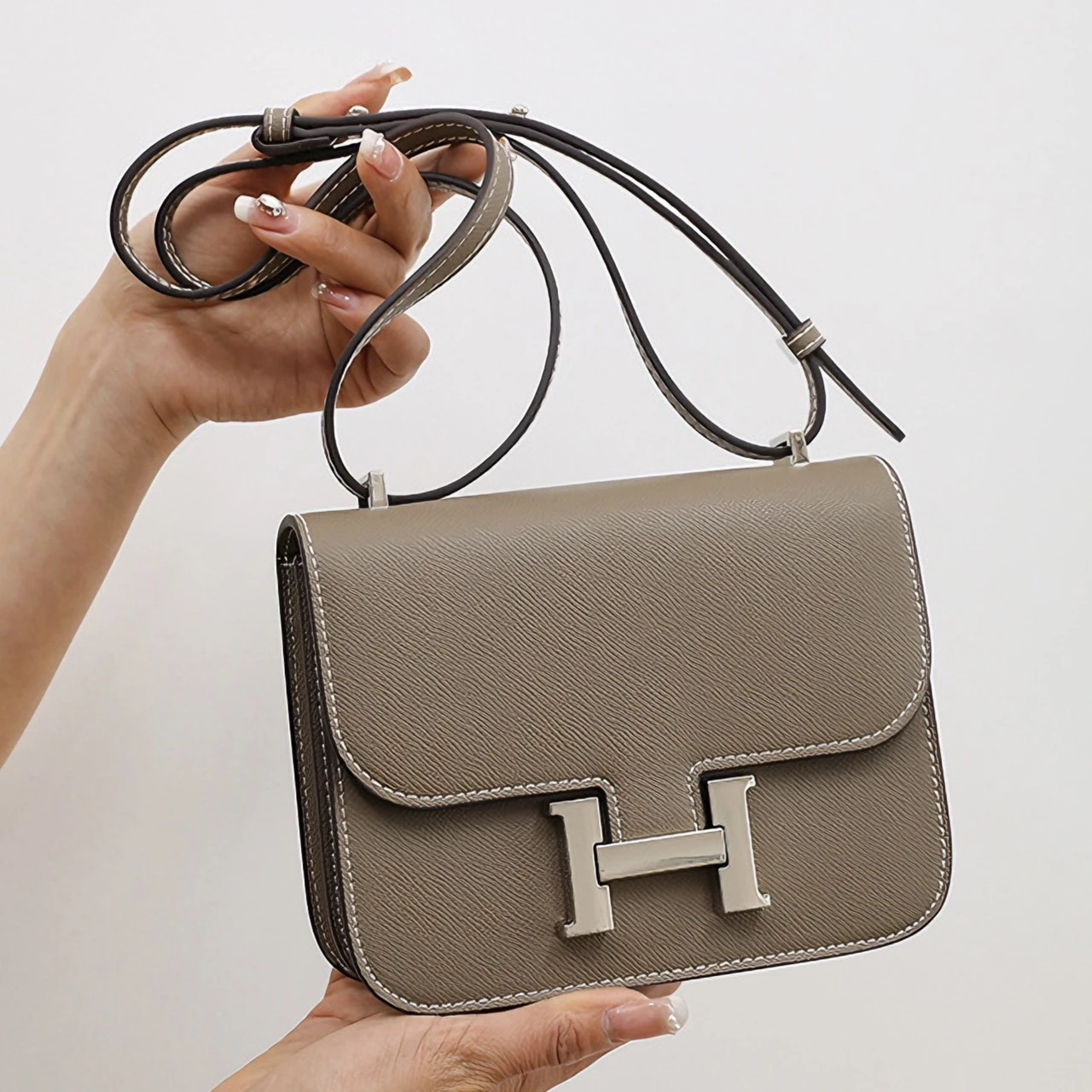Túi đeo chéo Nữ Hermès Constance