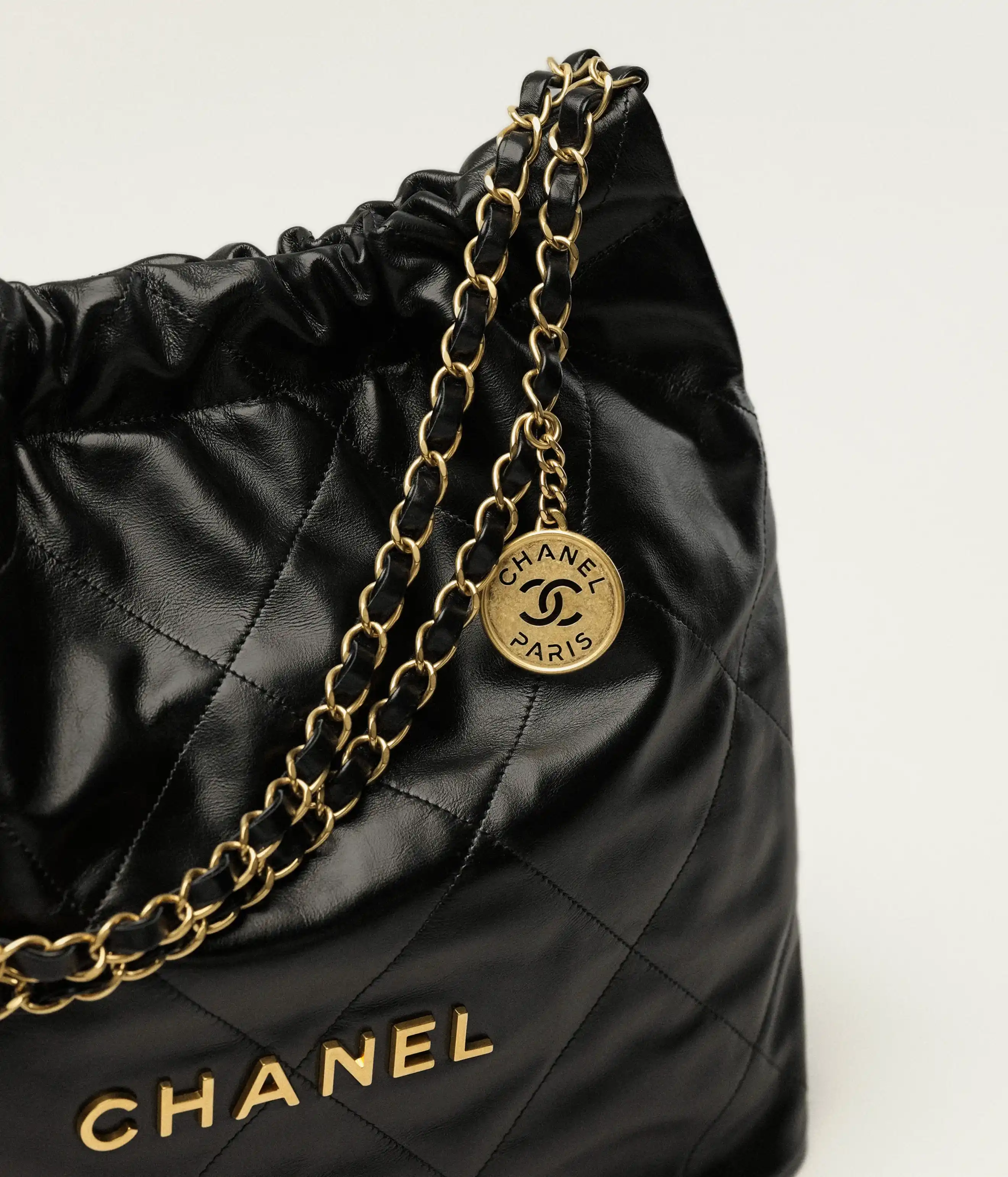 Túi CHANEL 22