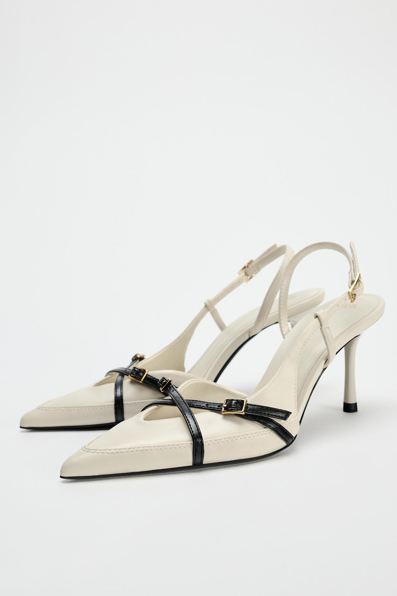 BUCKLE STRAP HEELS