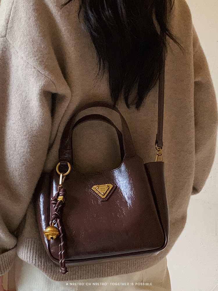 Túi xách Chio2nd Mocha Party Tote Bag