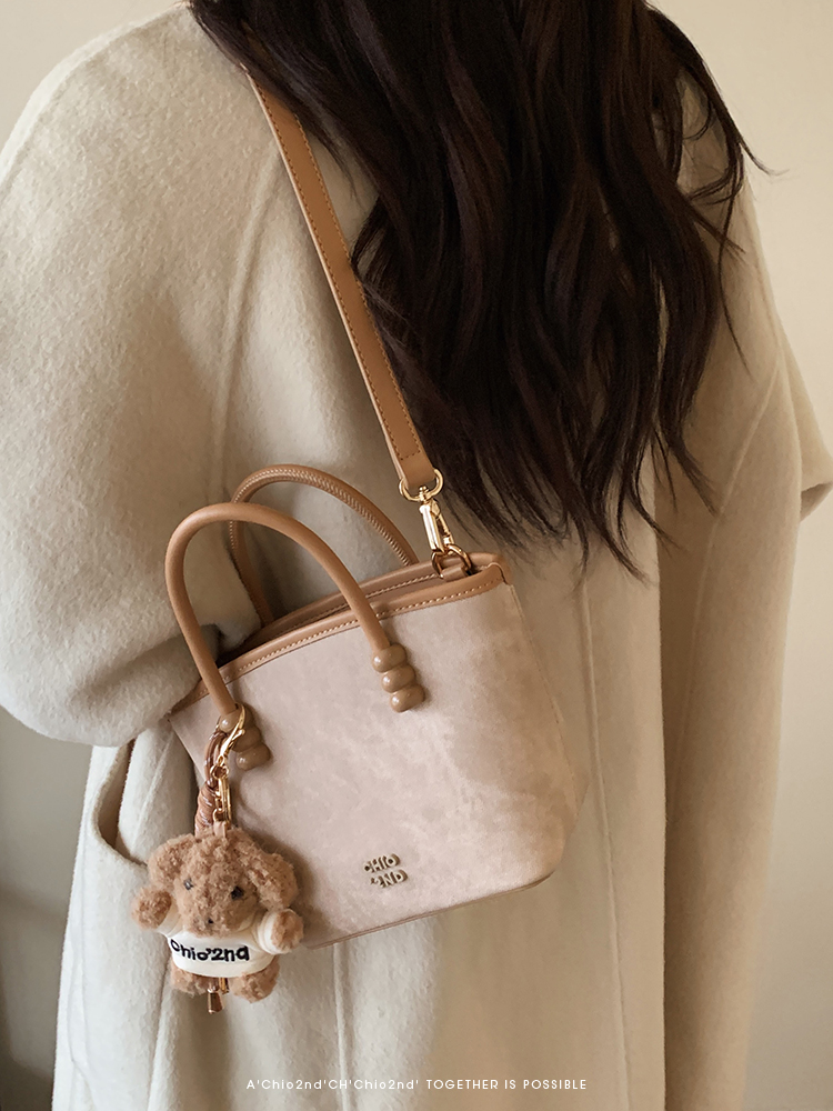 Chio2nd Qiaoguai Weekly Tote Bag