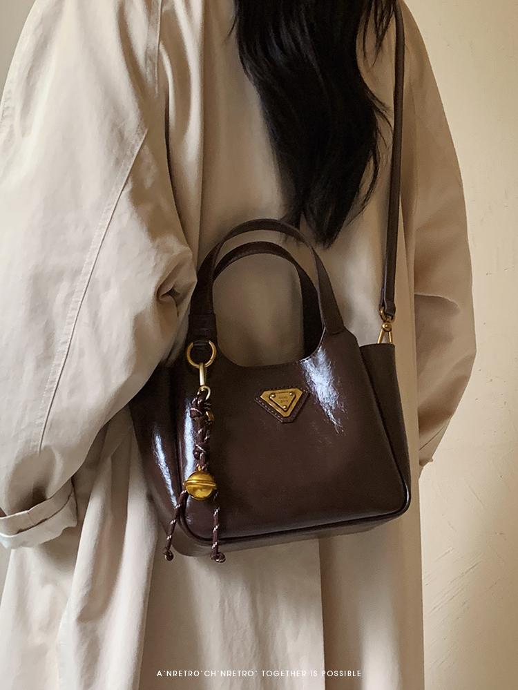 Túi xách Chio2nd Mocha Party Tote Bag