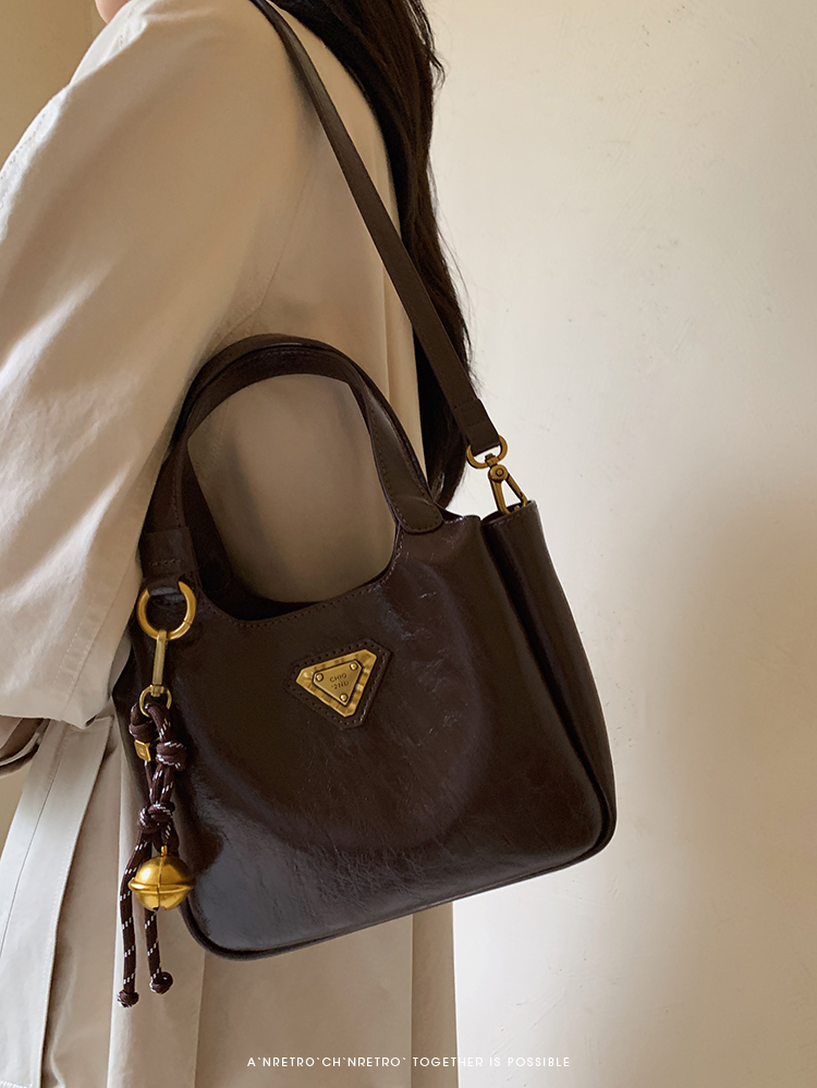 Túi xách Chio2nd Mocha Party Tote Bag