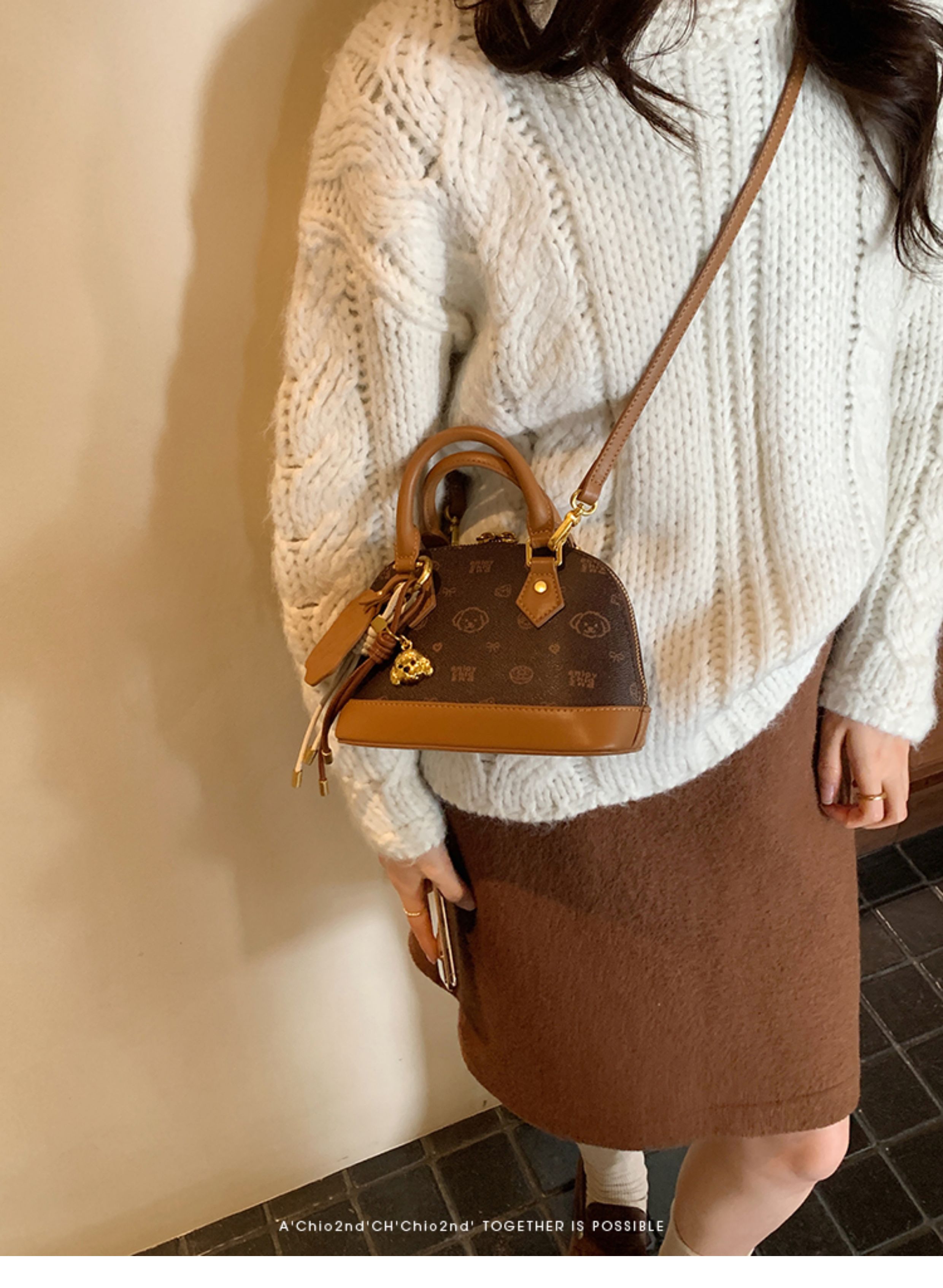 Túi xách South Wind Chio2nd Bread Puppy Rumba Memory Shell Bag