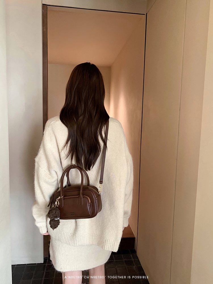 South Wind Chio2nd Travel Around London Pillow Bag