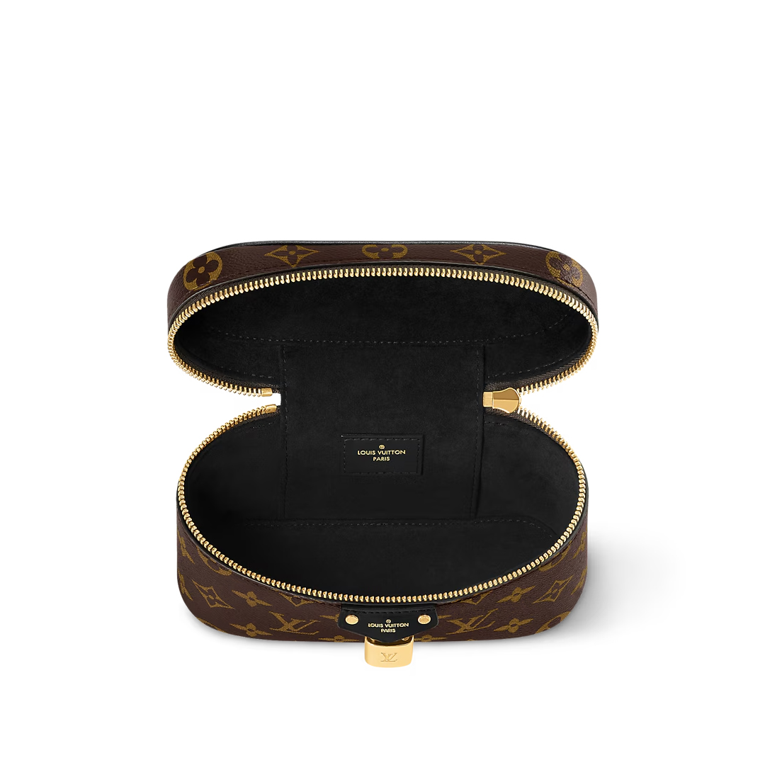 Túi Vanity Chain Pouch