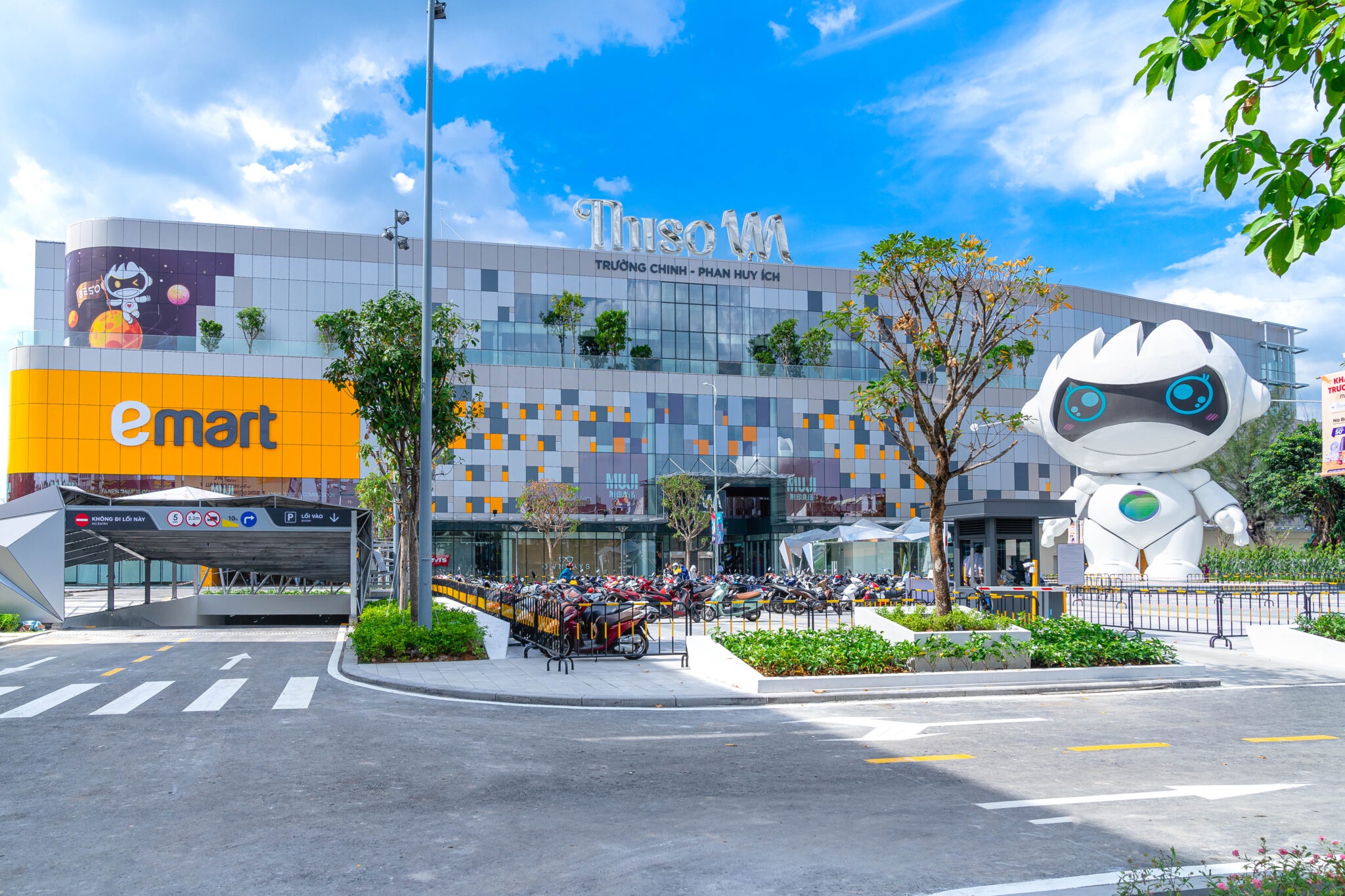 THI CÔNG LẮP ĐẶT CÔNG TRÌNH THISO MALL SALA – TRƯỜNG HẢI GROUP