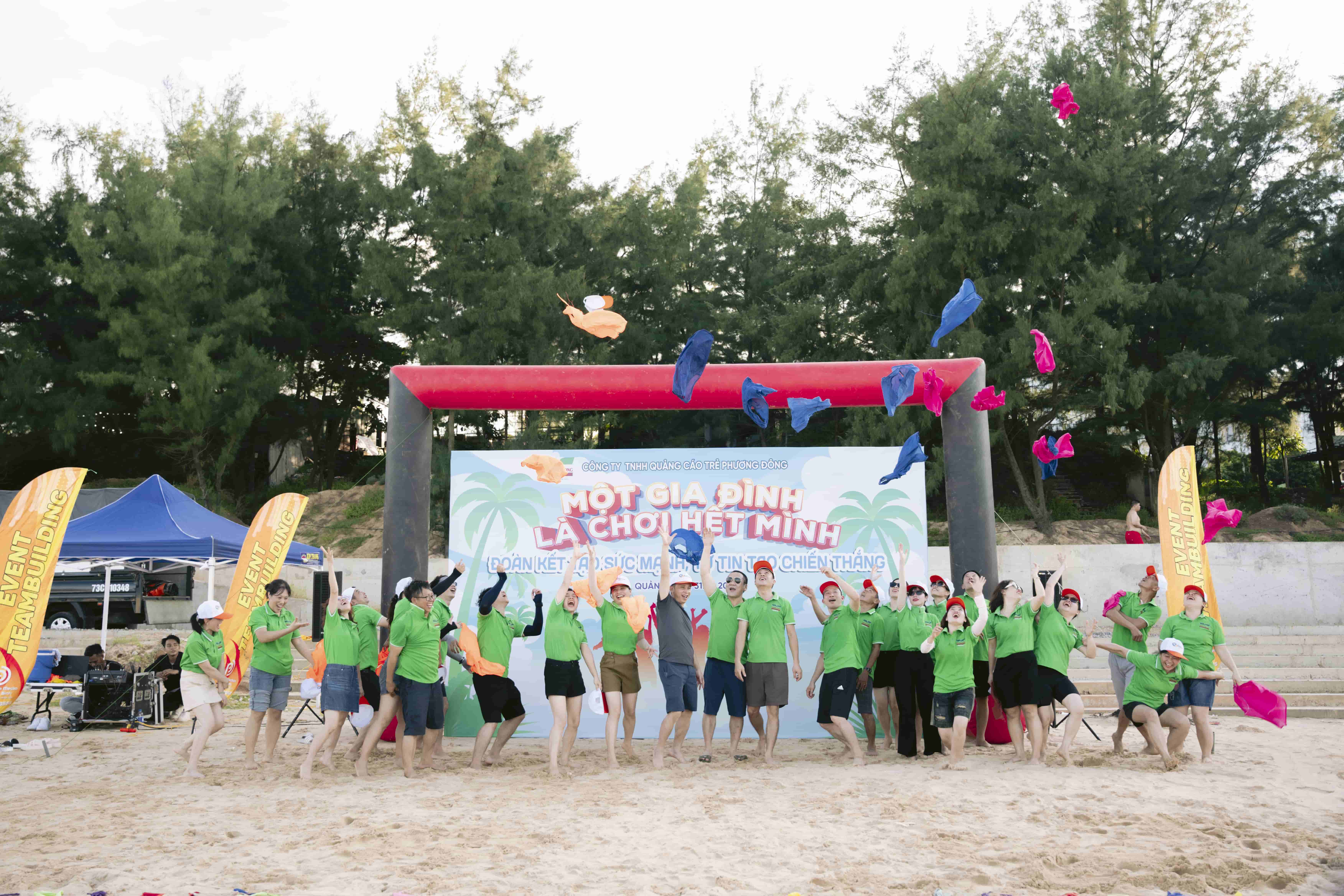 DU LỊCH CÔNG TY PHƯƠNG ĐÔNG 2024