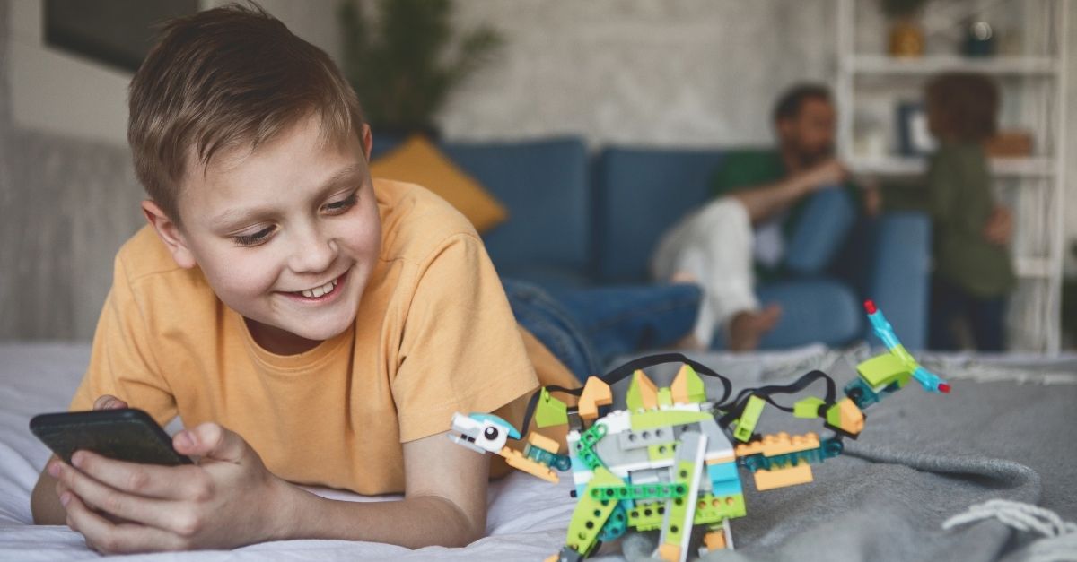 Top 6 đồ chơi thông minh cho bé 7 tuổi