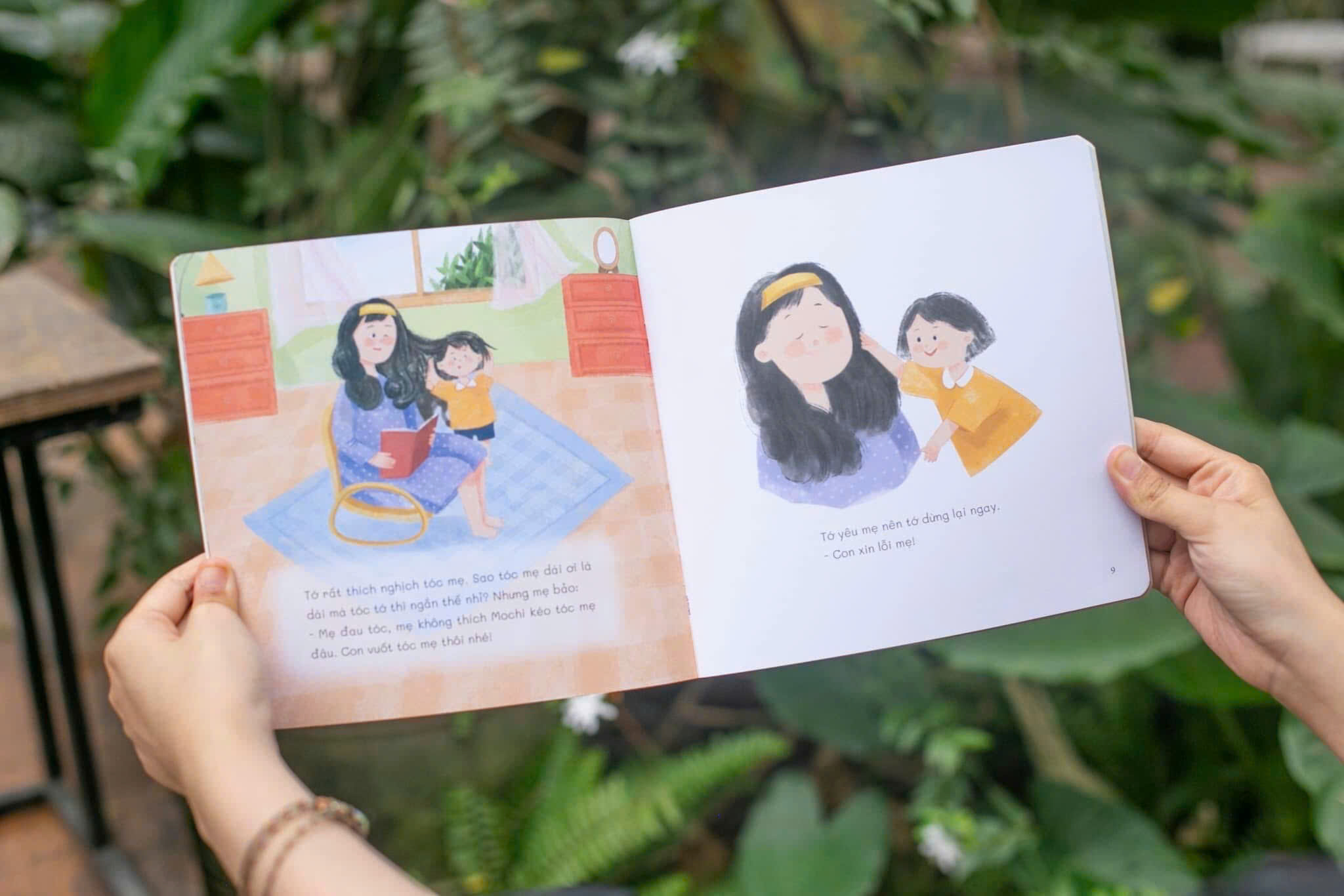 Sách thiếu nhi - Bé học cách nói (2 phần) - Cùng con hoàn thiện kĩ năng giao tiếp  -Lionbooks