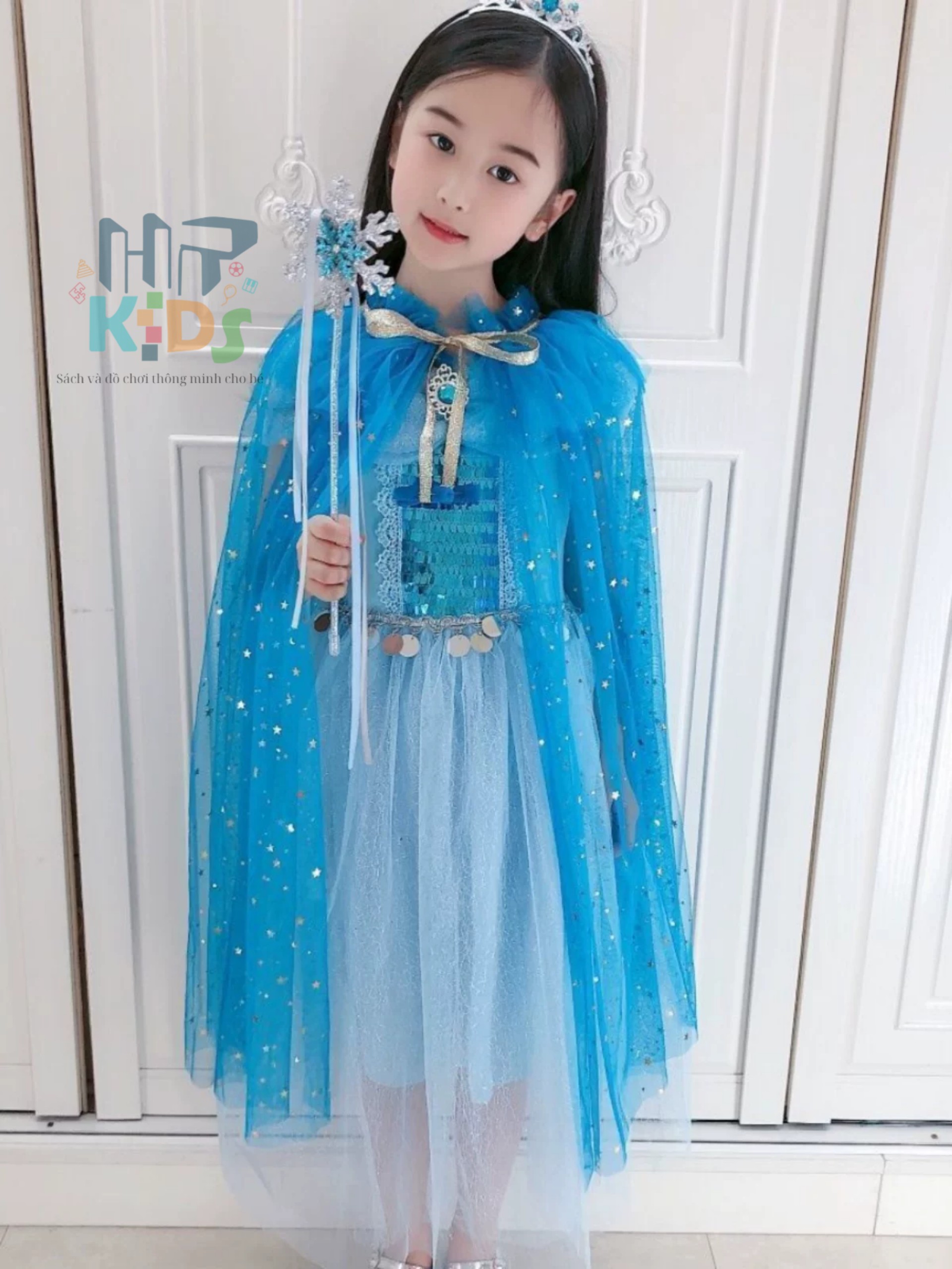 Áo choàng hóa trang công chúa Elsa, Anna cho bé  kèm vương miệng, gậy phép thuật và nhiều phụ kiện cho bé