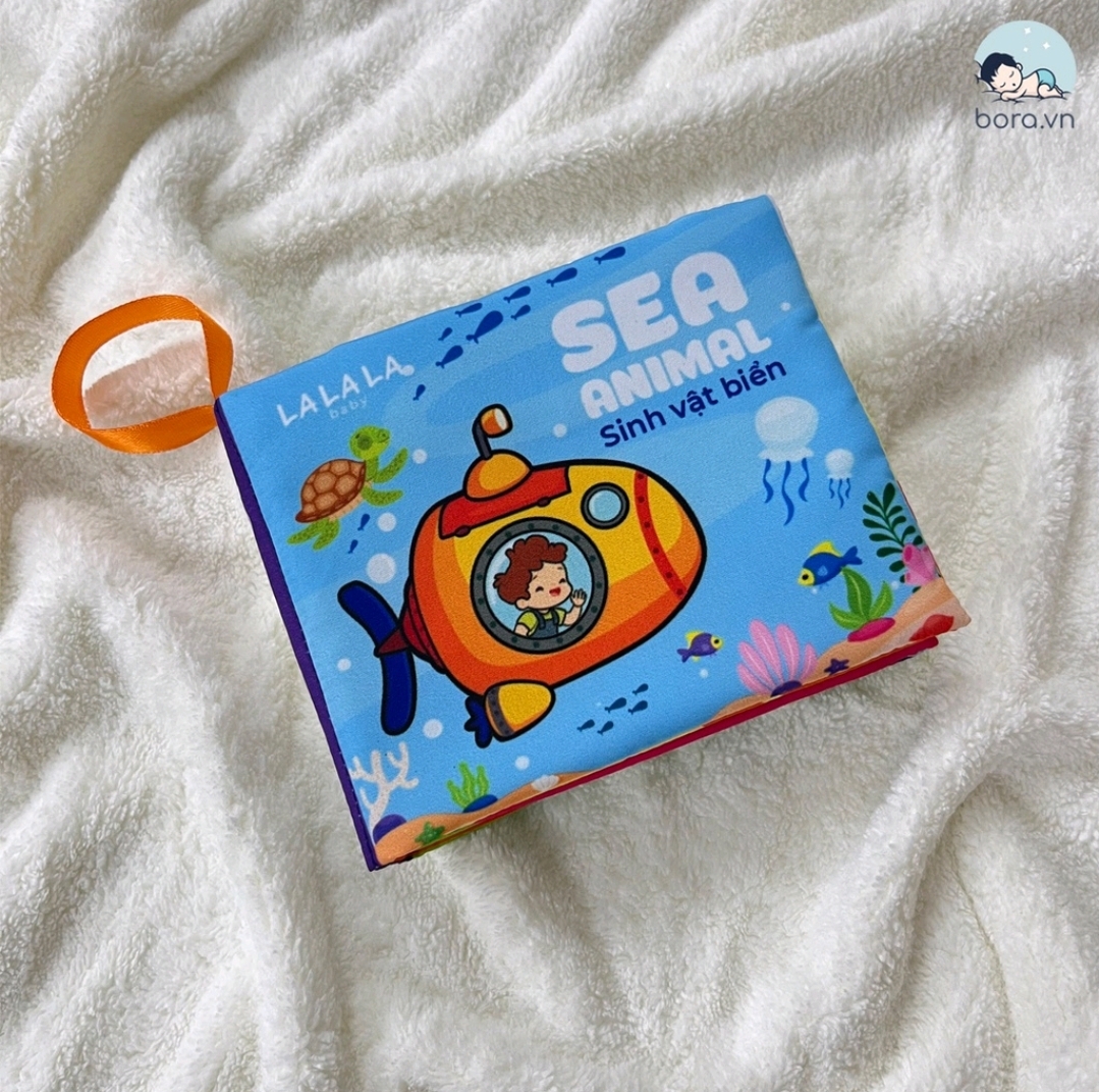 Sách vải song ngữ cho bé, vận động cơ tay, kích thích thị giác, phát triển giác quan hãng Lalala Baby