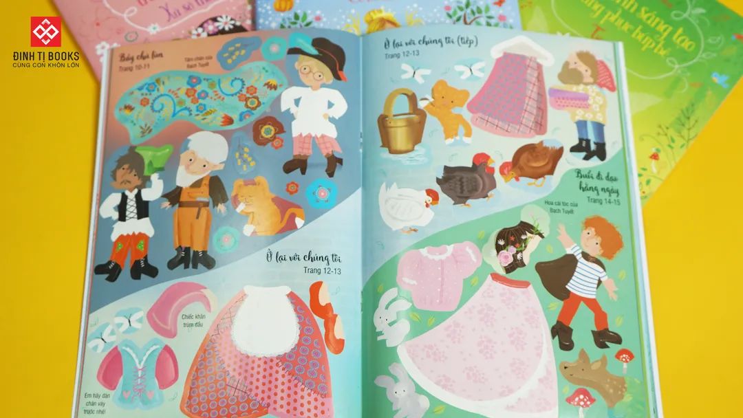 Sách - Dán hình sáng tạo trang phục búp bê - Sticker Dolly Dressing - Dành cho trẻ từ 3 tuổi - Đinh Tị Books