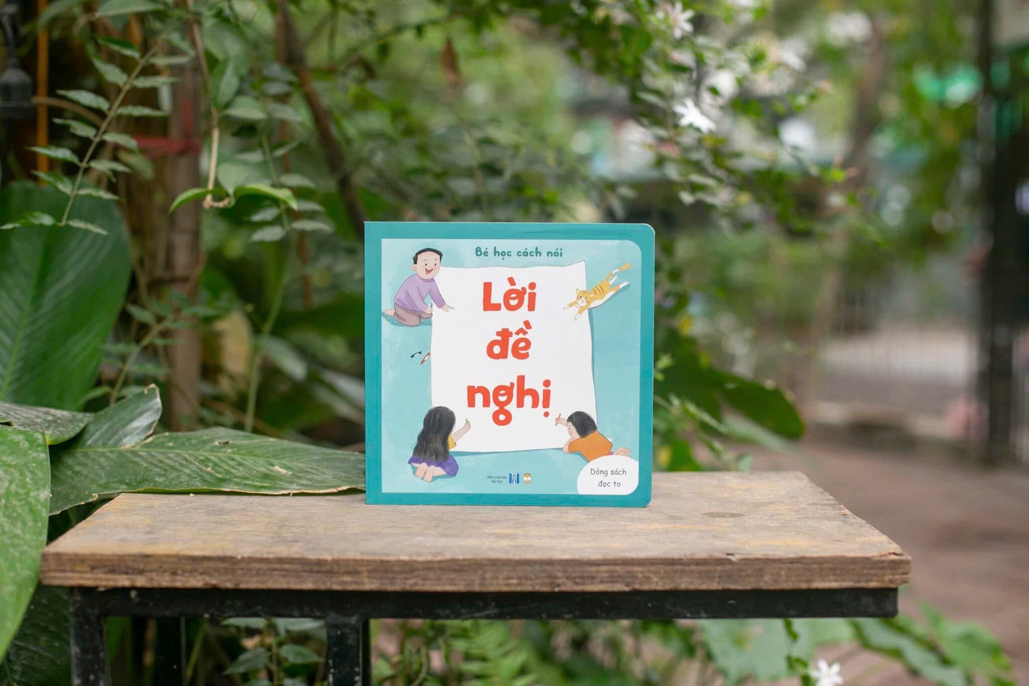 Sách thiếu nhi - Bé học cách nói (2 phần) - Cùng con hoàn thiện kĩ năng giao tiếp  -Lionbooks