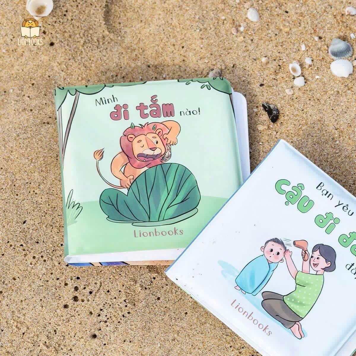 Sách Ướt đổi màu kì diệu - Sách tắm và Vẽ bằng ngón tay cho bé 0-5 tuổi - LionBooks