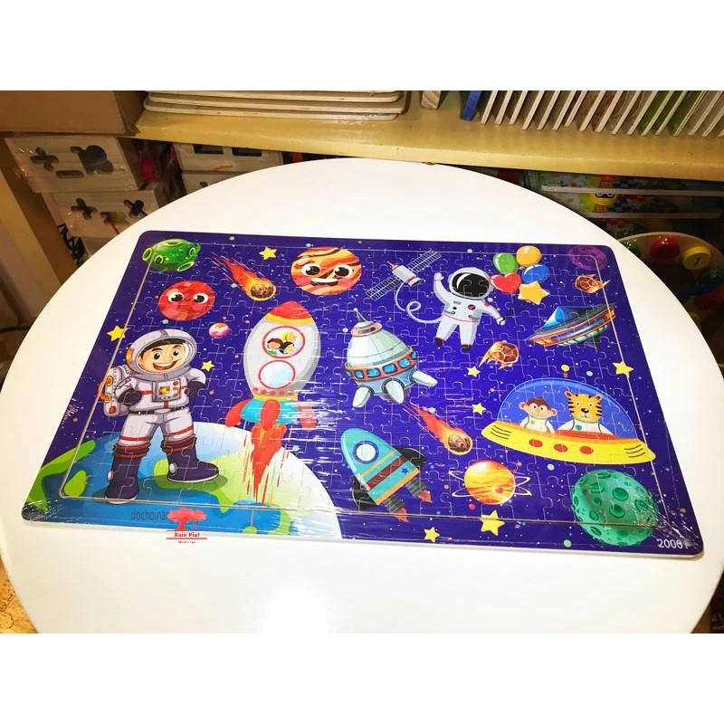 Tranh ghép 200 mảnh với nhiều chủ đề các nhân vật hoạt hình khung gỗ giúp phát triển tư duy cho bé