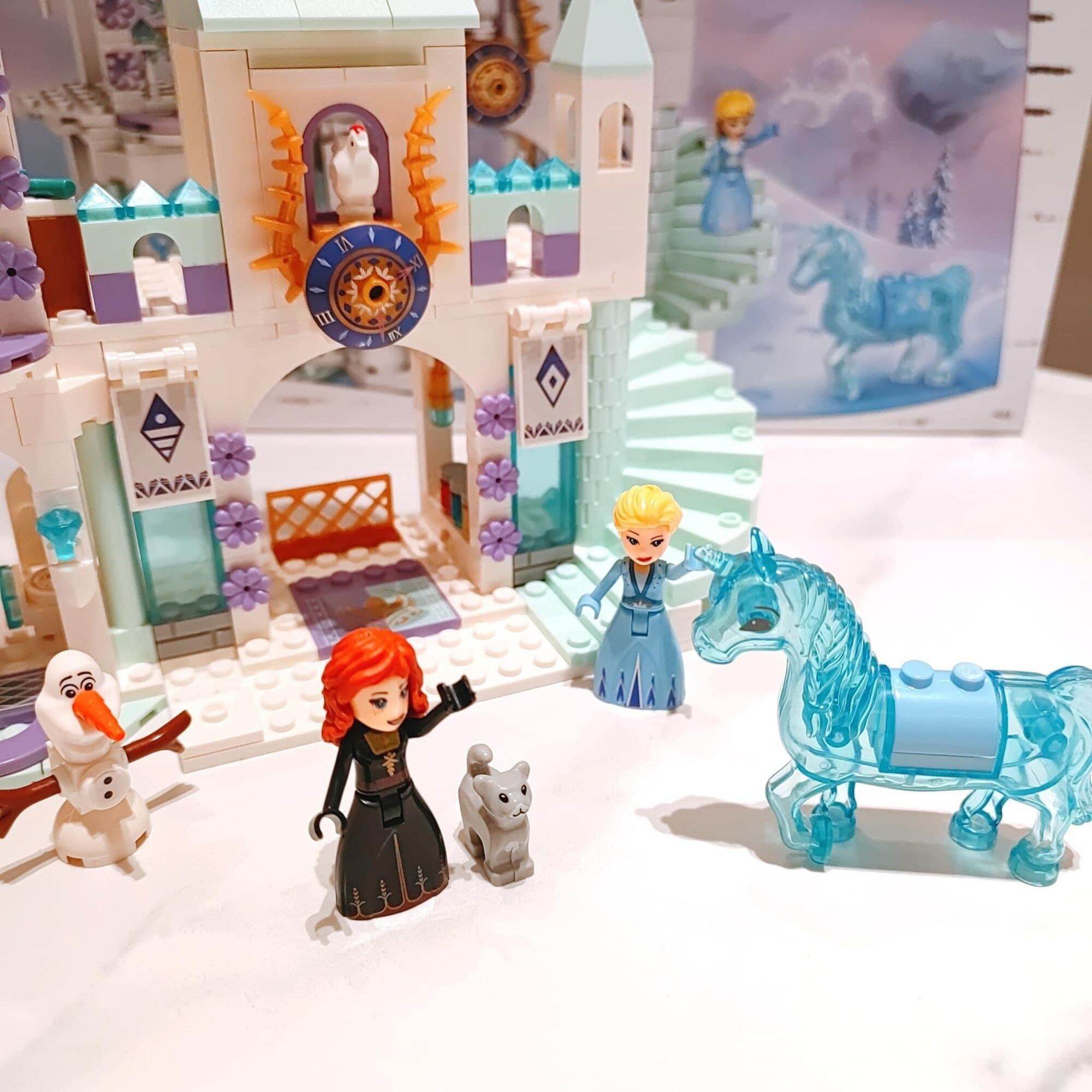 Bộ xếp hình lắp ráp lâu đài Frozen - Nữ hoàng băng giá