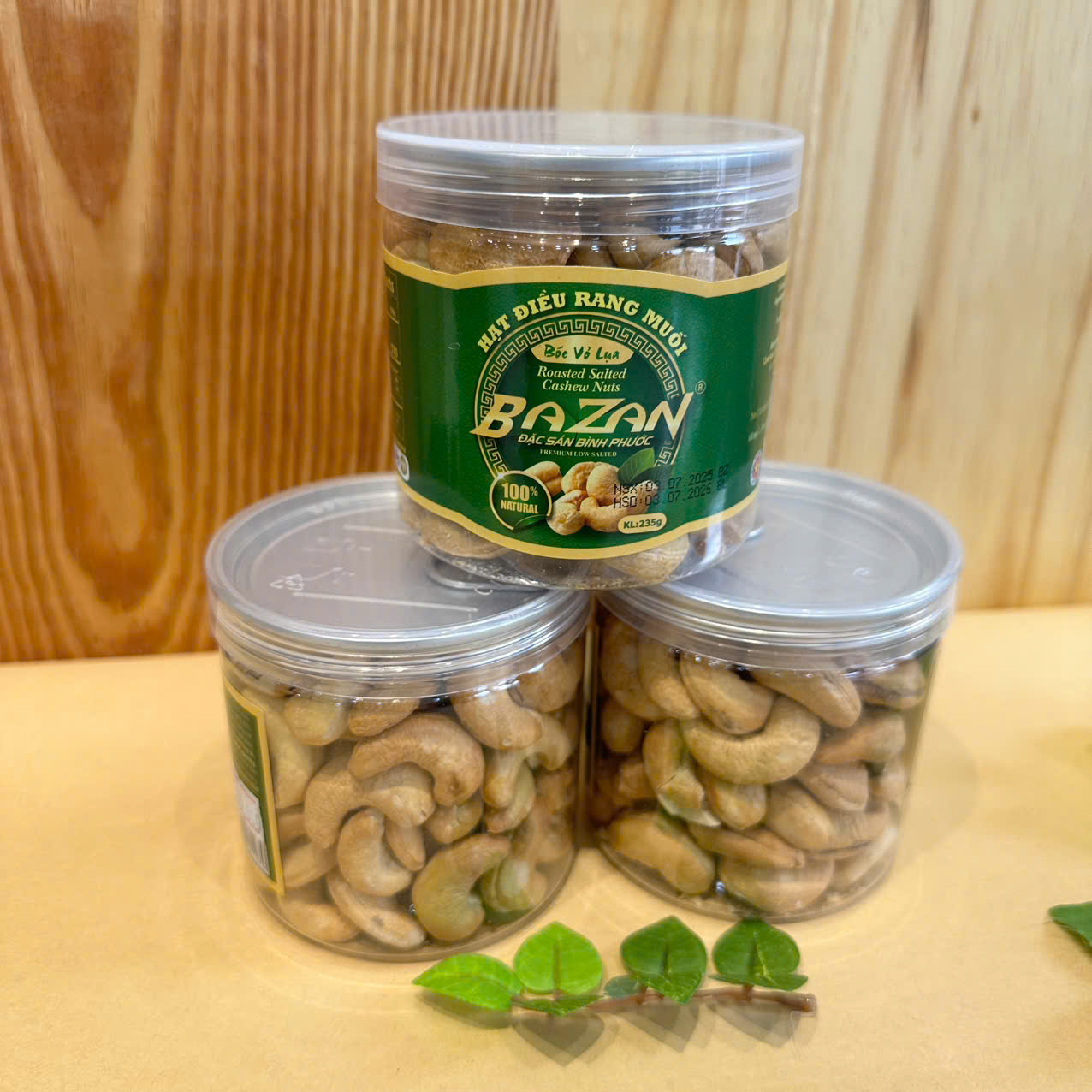 Hạt điều bóc vỏ 235gr
