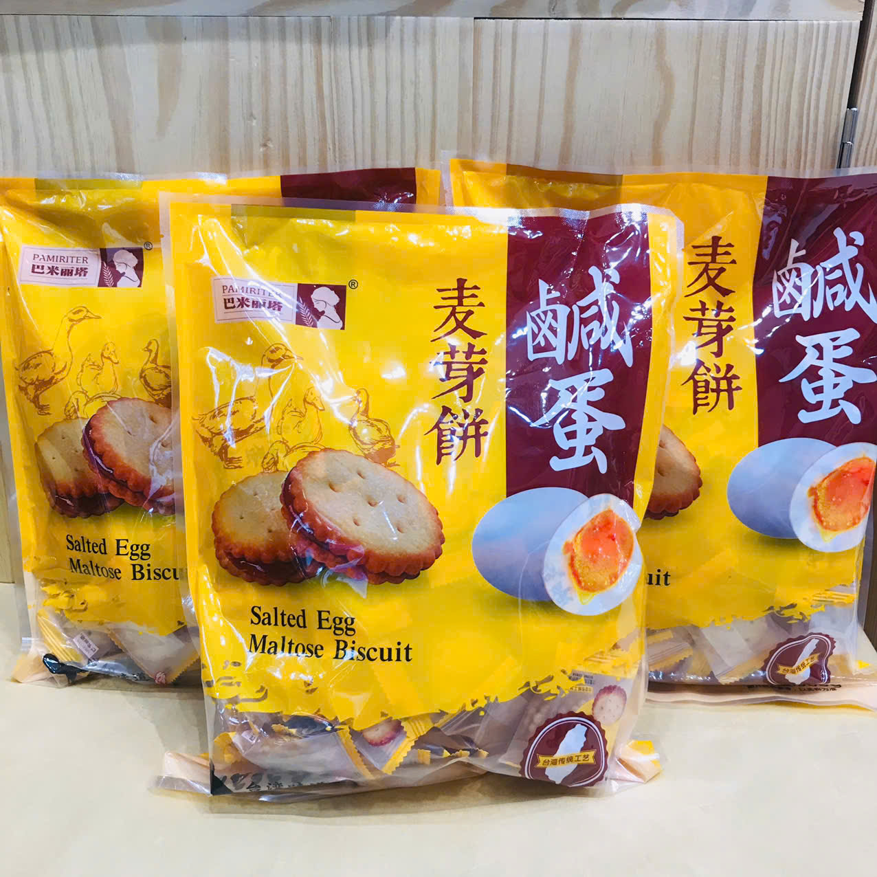 Bánh quy trứng muối 500g (25 bịch/thùng)