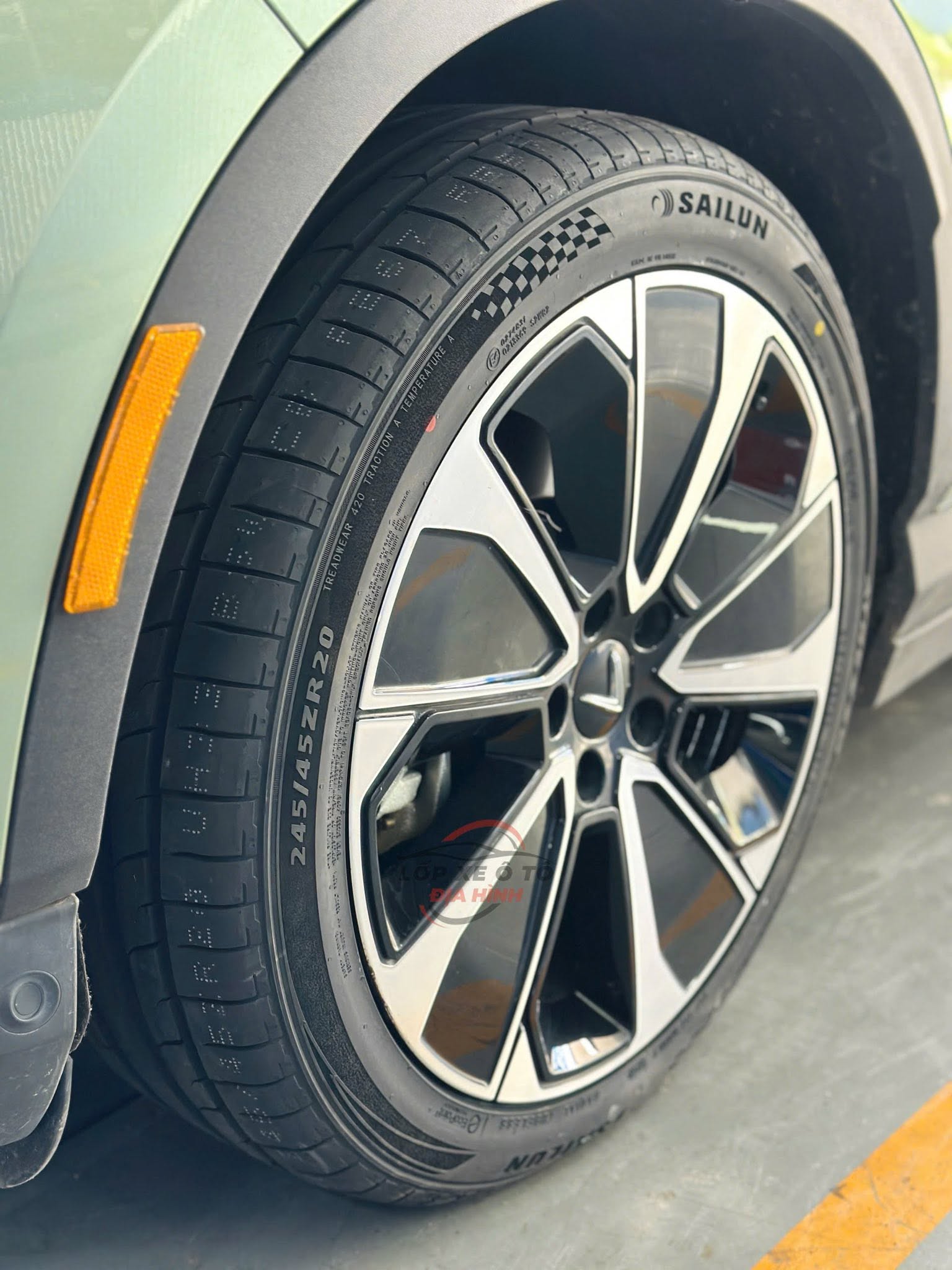 Lốp Sailun 245/45R20 EcoPoint3 Atrezzo ZSR2