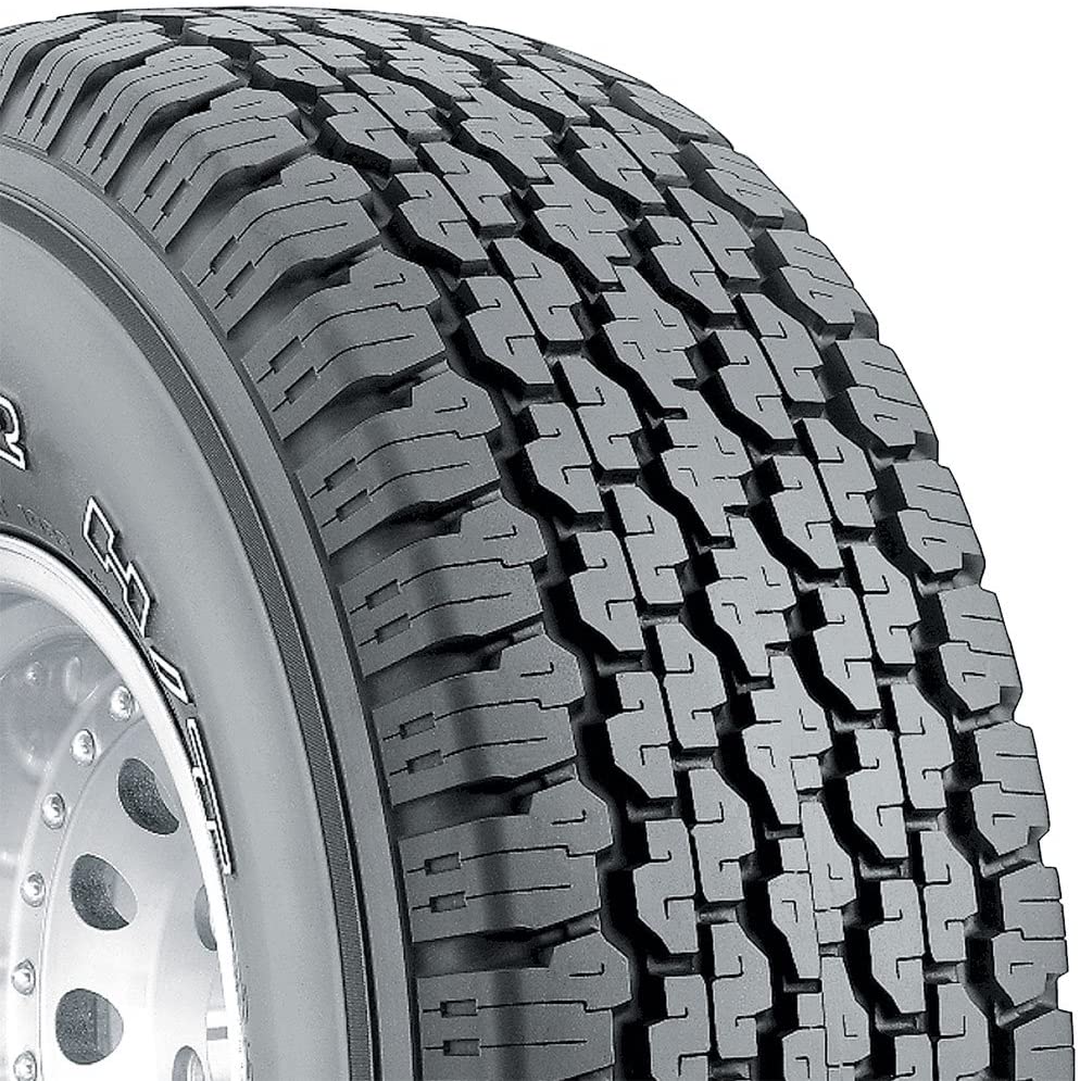 Lốp Bridgestone 215/65R16 Dueler H/T 689