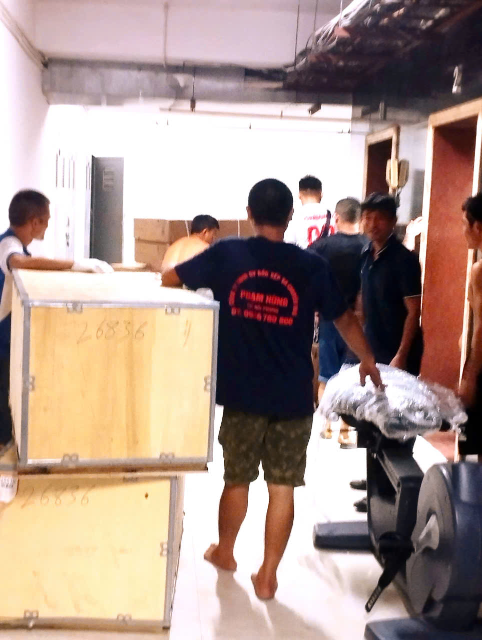 CUNG UNG NHAN LUC BOC XEP HAI PHONG