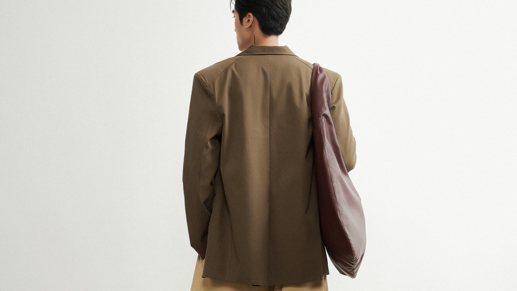 Gustav Blazer Brown