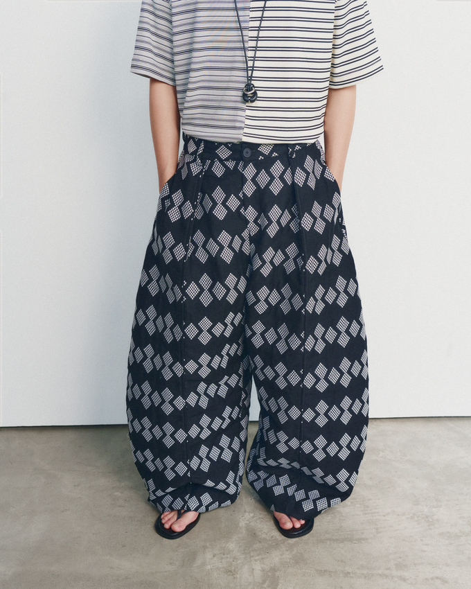 Hoa Ban Pants Hoạ Tiết
