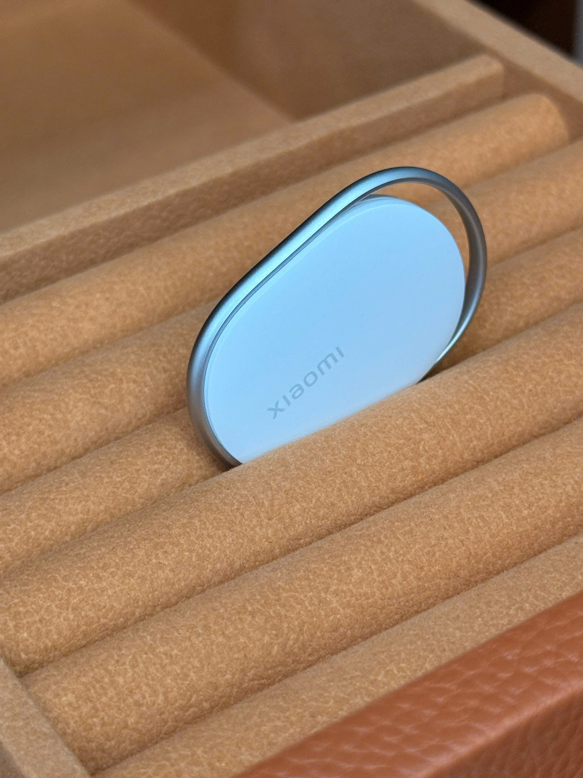 Xiaomi Tag là gì? Thiết bị tìm đồ thông minh cho chìa khóa, vali và két sắt