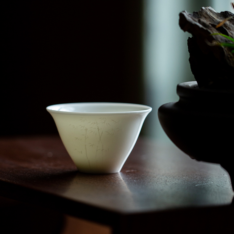 Bộ Chén Trà Sứ Đức Hóa Ba Món Tuế Hàn Tam Hữu Cao Cấp