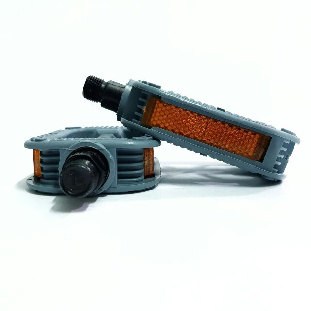 Pedan bàn đạp xe đạp nhựa cao cấp