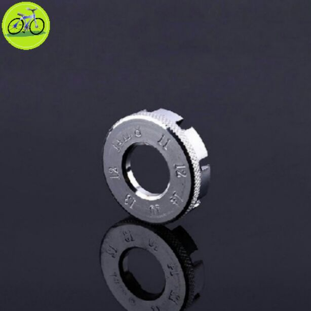 Dụng cụ cân rút căm vành xe đạp