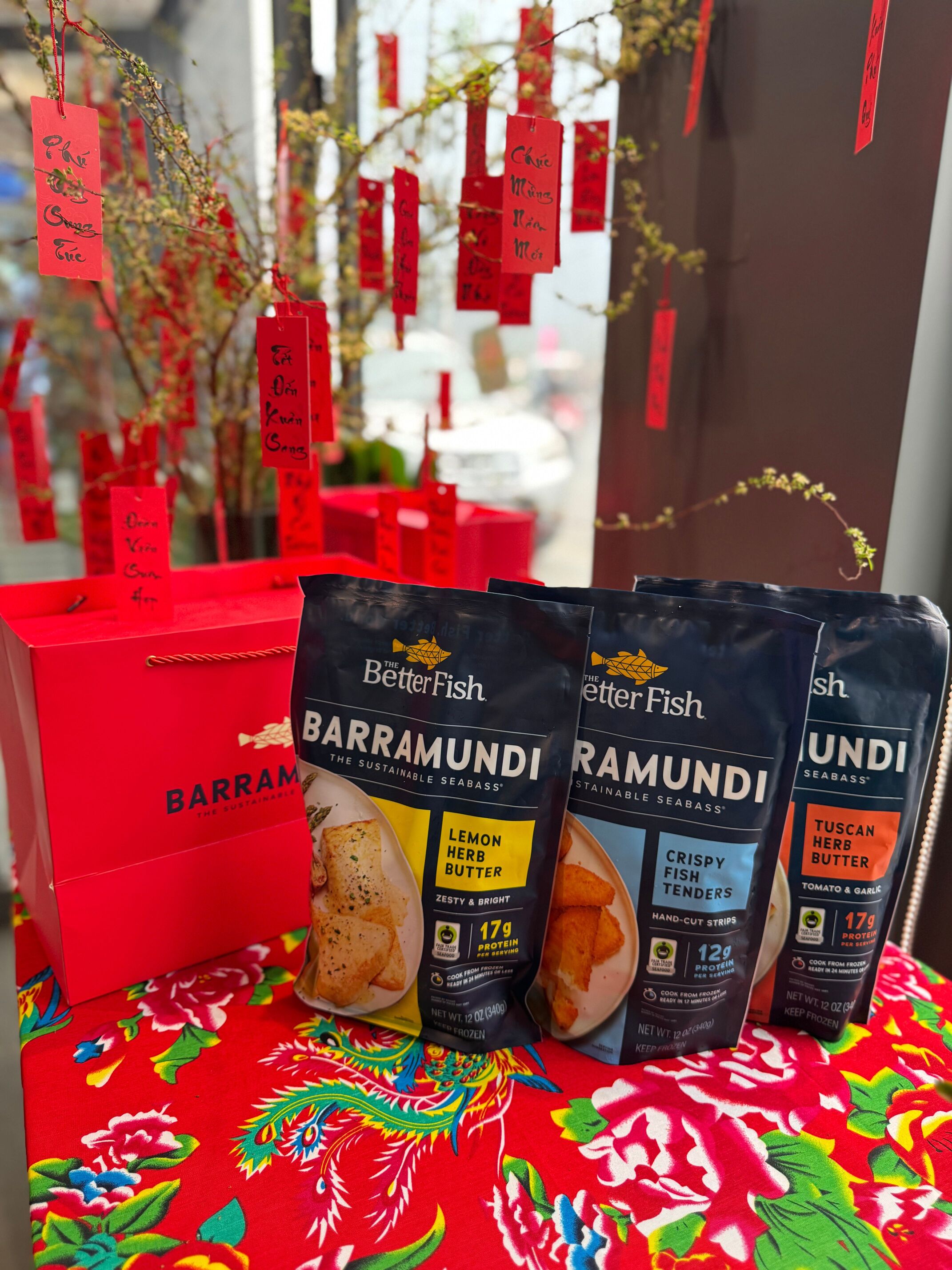 Hộp quà Tết Đoàn Viên