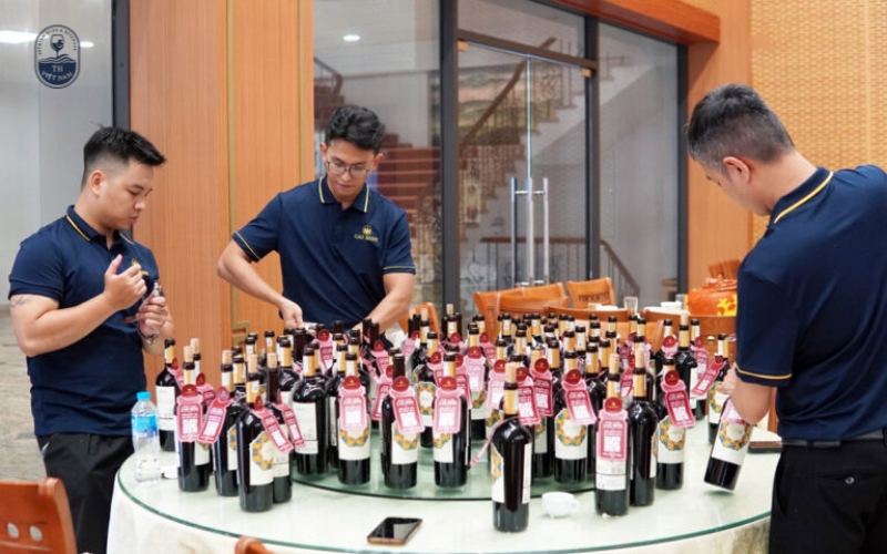 Top 12+ Cửa hàng bán rượu vang tại TPHCM uy tín, nhập khẩu chính hãng