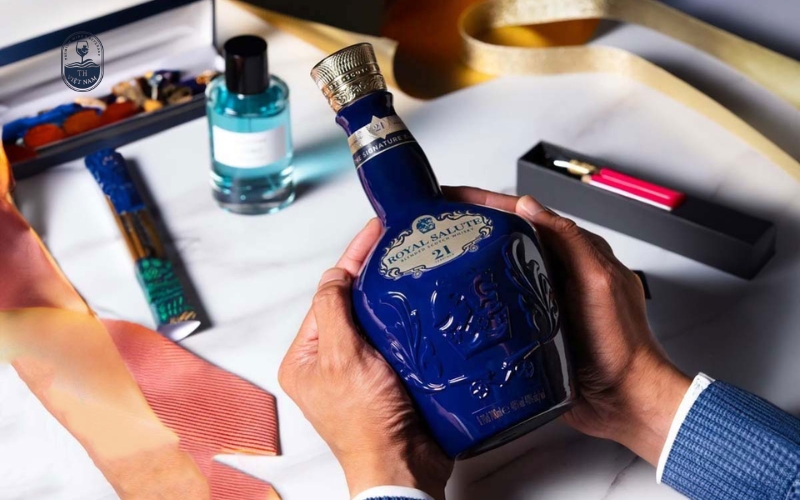 3. Quan sát tổng thể