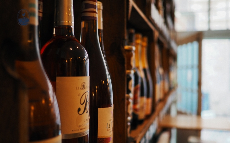 Rượu vang không phải chai nào cũng để lâu được