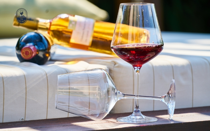 Ánh sáng mặt trời ảnh hưởng như thế nào đến rượu vang