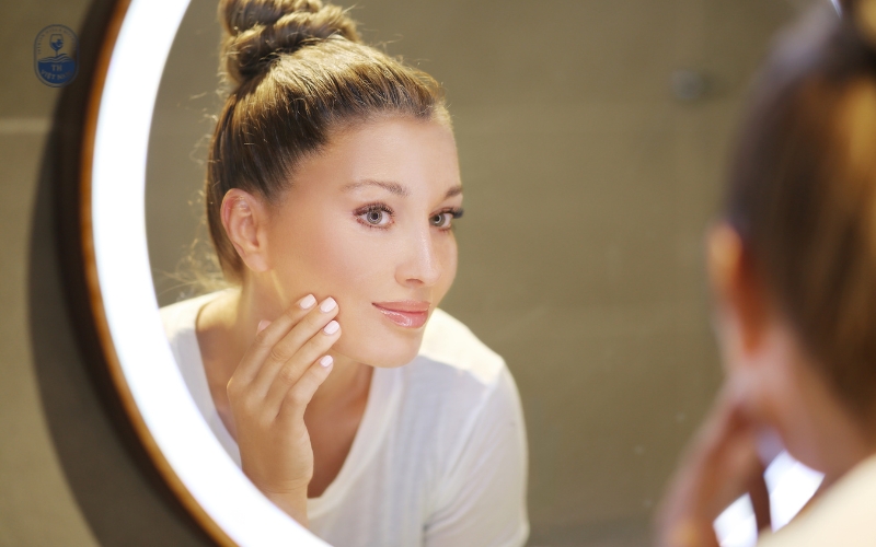 Làm đẹp da và chống lão hóa