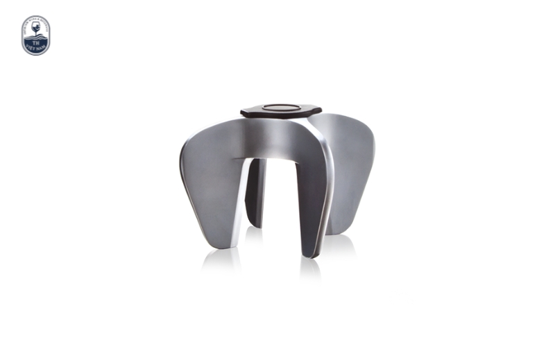 Đồ khui rượu vang bốn chân (Four-legged Wine Opener)