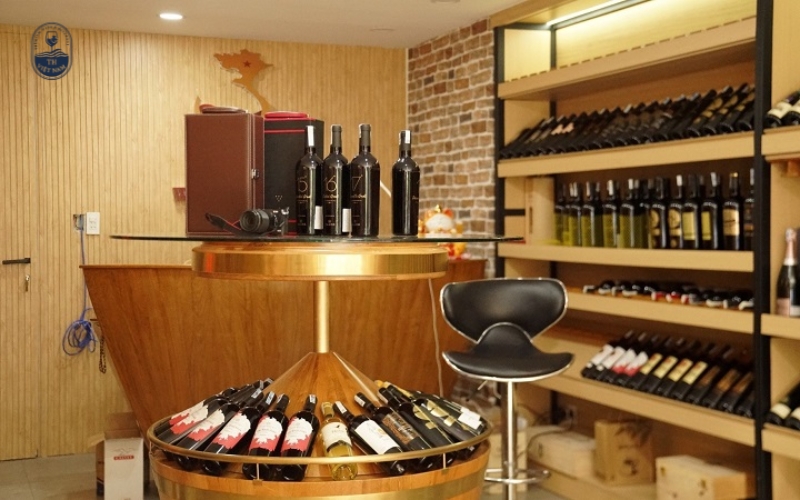 Top 12+ Cửa hàng bán rượu vang tại TPHCM uy tín, nhập khẩu chính hãng