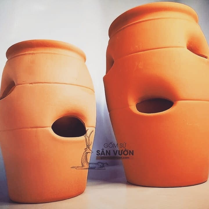 Chậu Gốm Đất Nung Hình Túi Đứng Strawberry Pot - Gốm Sứ Sân Vườn