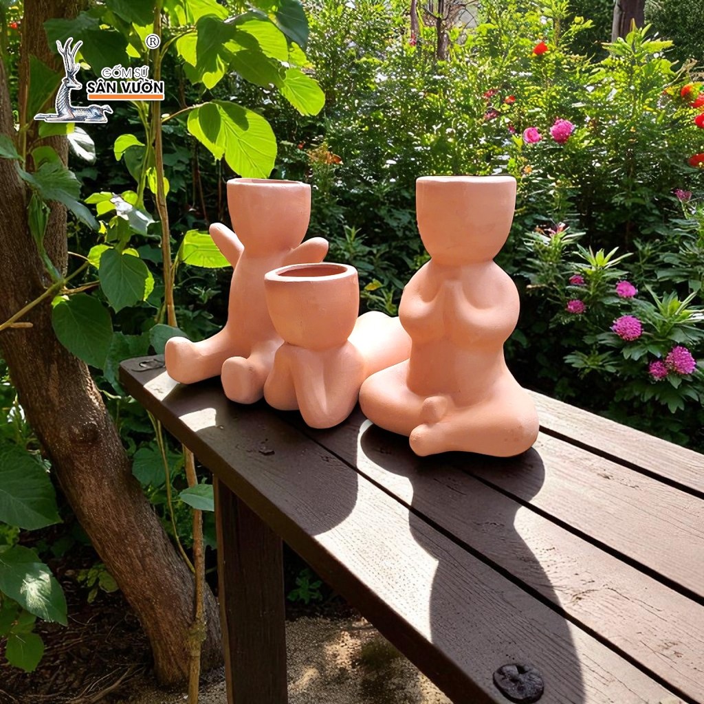 Chậu Gốm Đất Nung Mini Hình Người Ngồi Dễ Thương - Gốm Sứ Sân Vườn