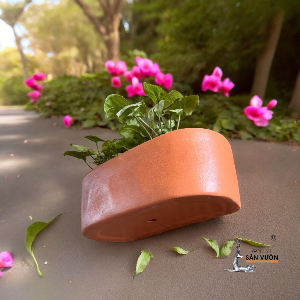 Chậu Treo Ốp Tường Gốm Đất Nung Hình Chữ Nhật Tròn - Gốm Sứ Sân Vườn