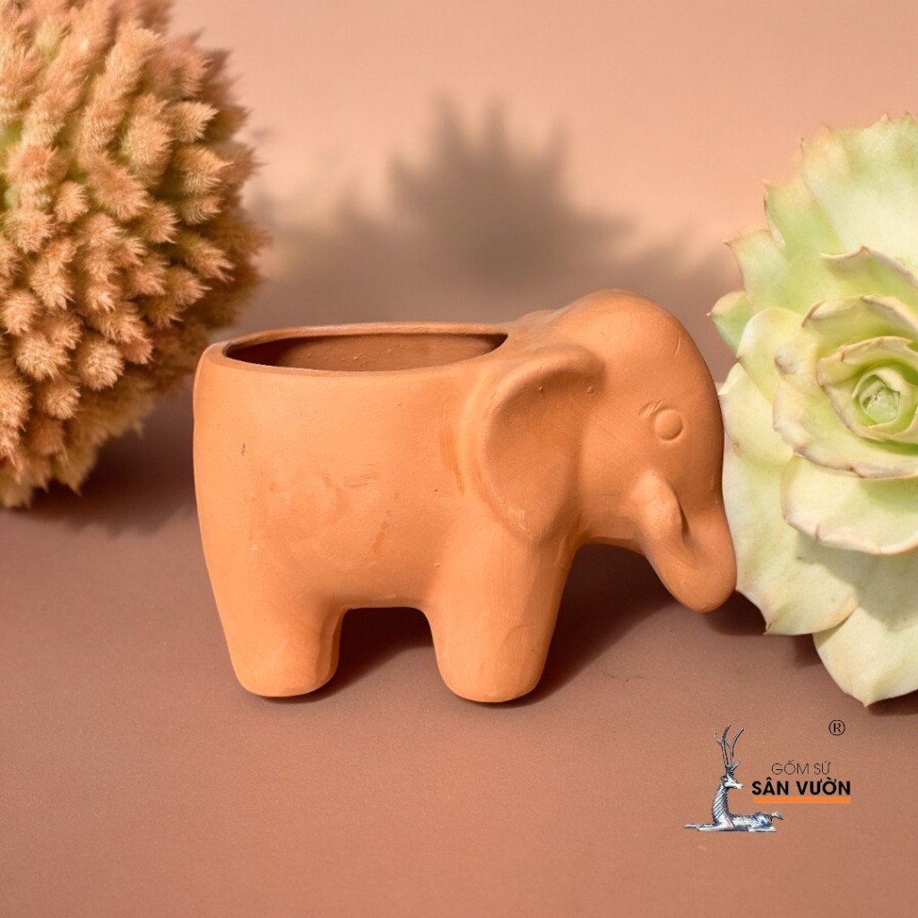 Chậu Gốm Đất Nung Hình Chú Voi Con - Gốm Sứ Sân Vườn