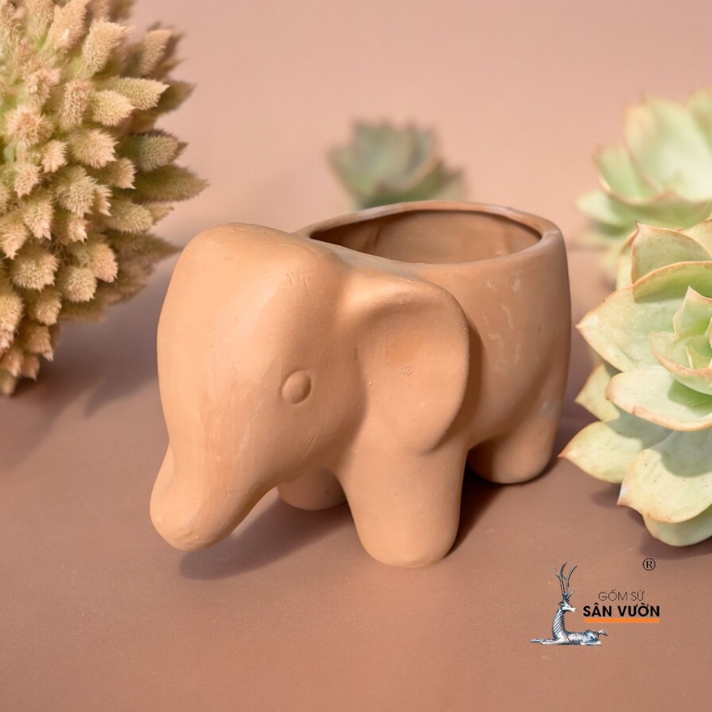 Chậu Gốm Đất Nung Hình Chú Voi Con - Gốm Sứ Sân Vườn