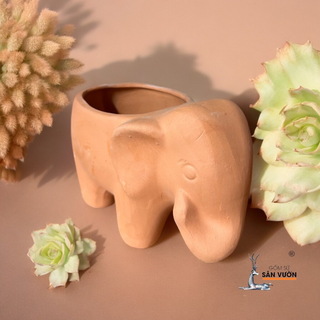 Chậu Gốm Đất Nung Hình Chú Voi Con - Gốm Sứ Sân Vườn